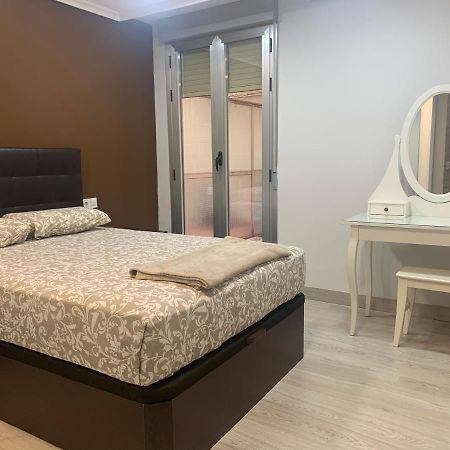 Apartamento Deluxe, 4 Habitaciones, Parking มาดริด ภายนอก รูปภาพ
