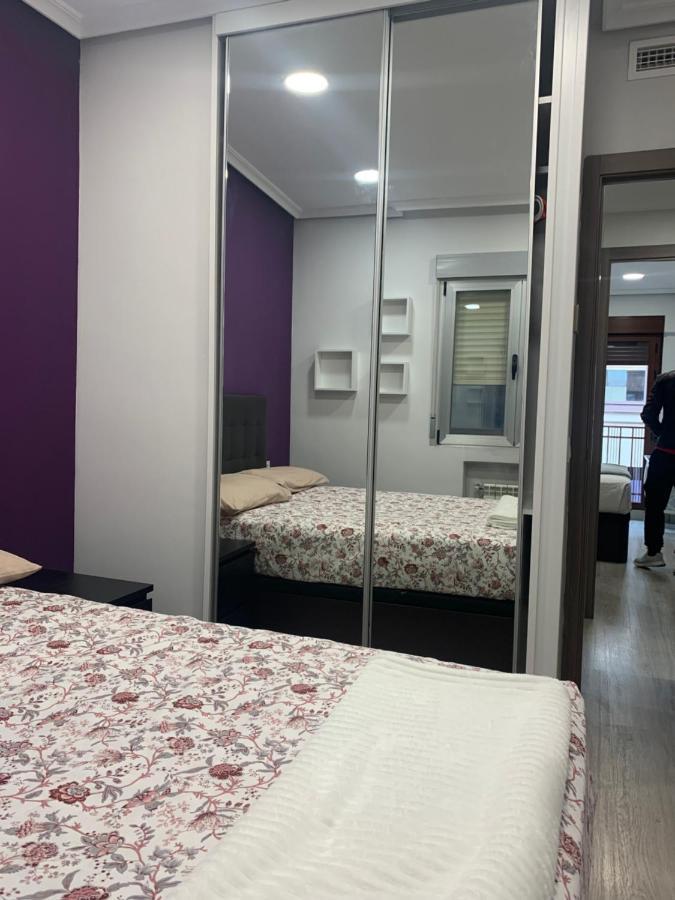 Apartamento Deluxe, 4 Habitaciones, Parking มาดริด ภายนอก รูปภาพ