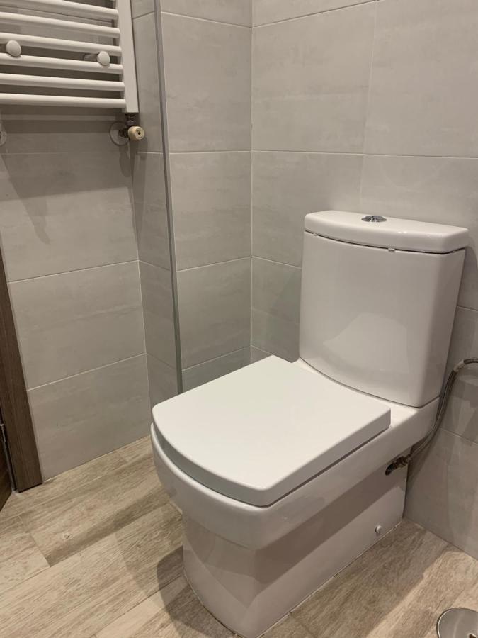 Apartamento Deluxe, 4 Habitaciones, Parking มาดริด ภายนอก รูปภาพ