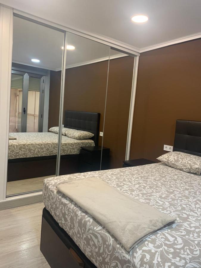 Apartamento Deluxe, 4 Habitaciones, Parking มาดริด ภายนอก รูปภาพ