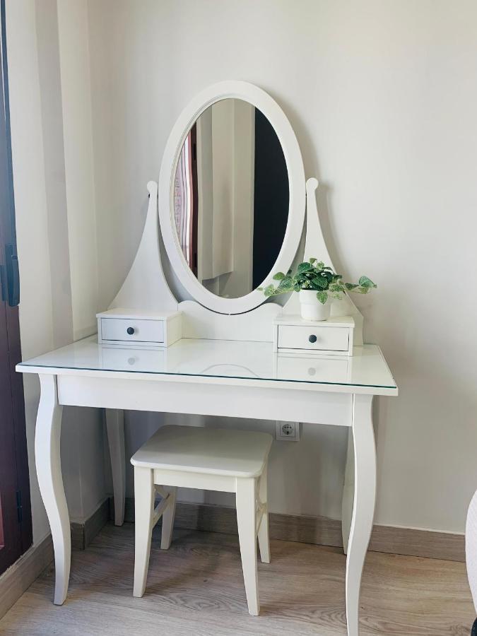 Apartamento Deluxe, 4 Habitaciones, Parking มาดริด ภายนอก รูปภาพ