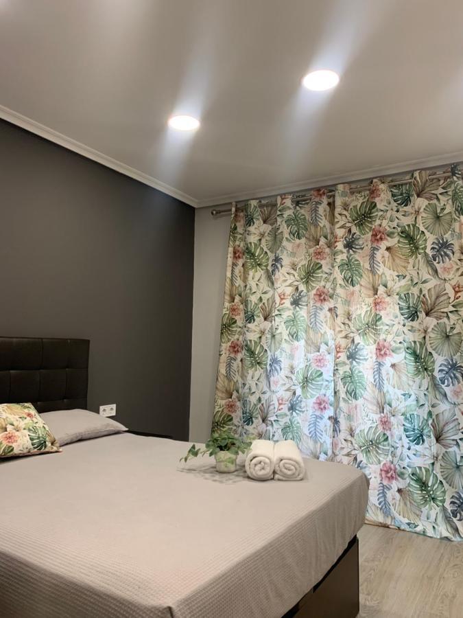 Apartamento Deluxe, 4 Habitaciones, Parking มาดริด ภายนอก รูปภาพ